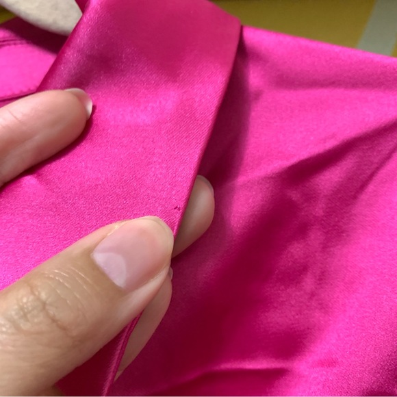 ZARA Women's Buttoned Satin Effect Skirt – Fuchsia Pink, Size Small